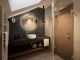 Hotelbad mit Einzelwaschtisch in der Penthouse Suite